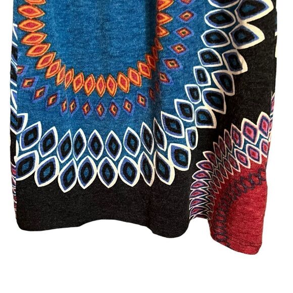 NWT! Aryeh knit patterned dress. Size large - Picture 8 of 10